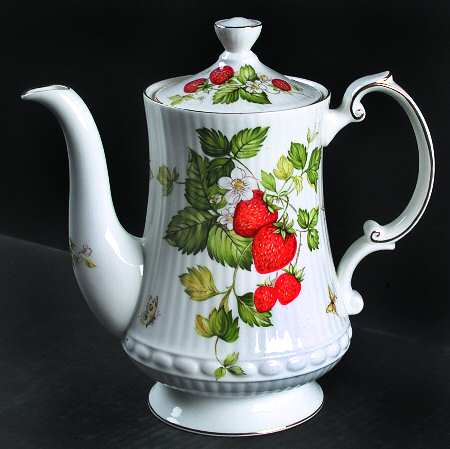 Virginia Strawberry Coffee Pot & Lid