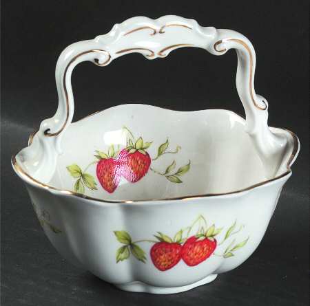 Virginia Strawberry Small Basket