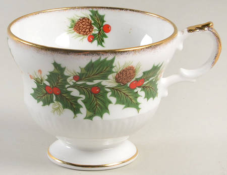 Yuletide (Scalloped) Footed Cup