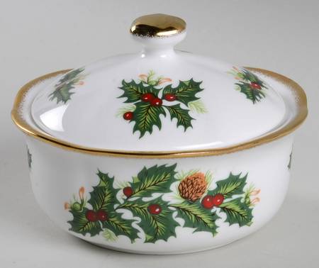 Yuletide (Scalloped) Candy Box & Lid