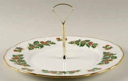 Yuletide (Scalloped) Round Serving Plate with Handle (DP)