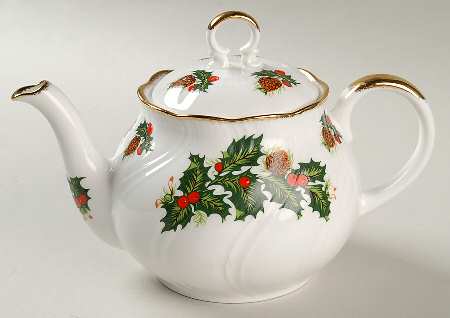 Yuletide (Scalloped) Mini Teapot & Lid