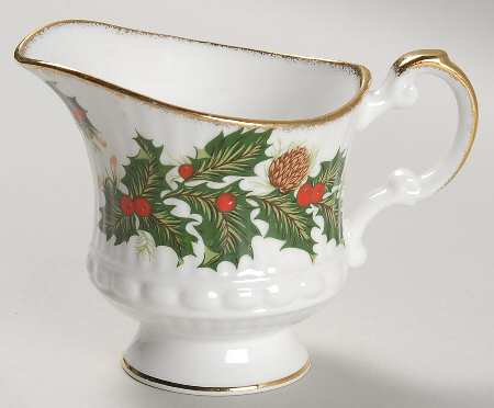 Yuletide (Scalloped) Creamer