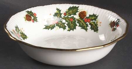 Yuletide (Scalloped) Coupe Cereal Bowl