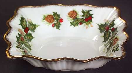 Yuletide (Scalloped) Bon Bon