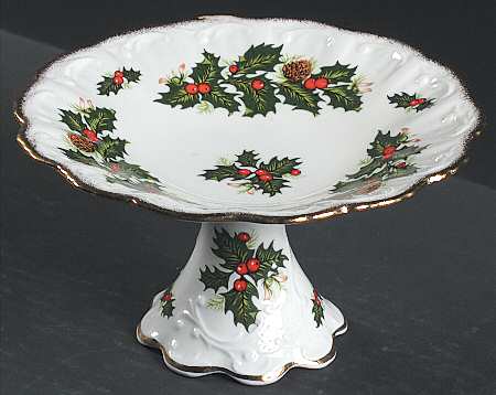 Yuletide (Scalloped) Round Compote (Height X Width)