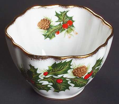 Yuletide (Scalloped) Mini Open Sugar Bowl