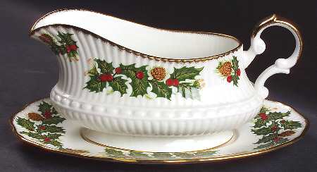 Yuletide (Scalloped) Gravy Boat & Underplate