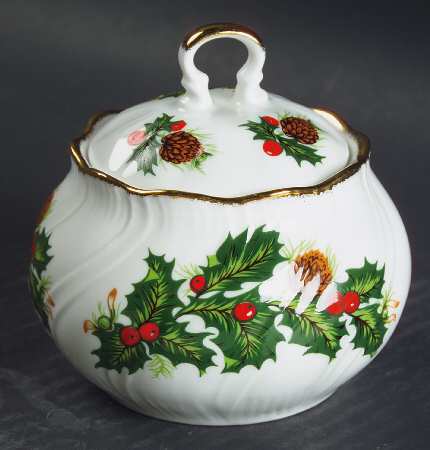 Yuletide (Scalloped) Sugar Bowl & Lid
