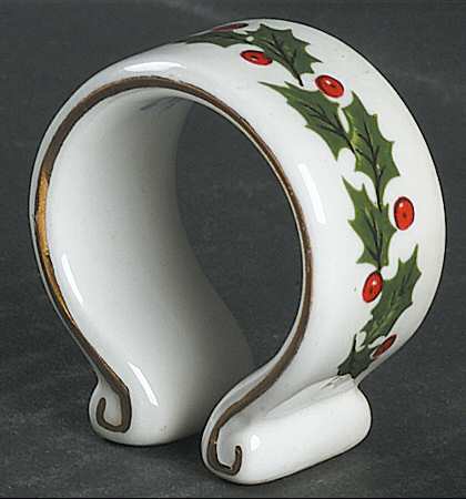 Yuletide (Scalloped) Napkin Ring