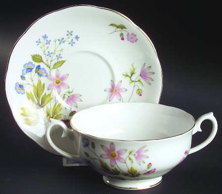 Wild Anemone (Ribbed) Footed Cream Soup Bowl & Saucer Set