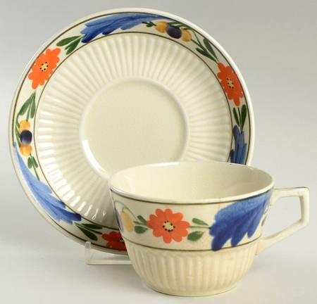 The Bedford Flat Cup & Saucer Set