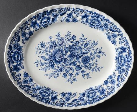 Clifton Blue and White 11" Oval Serving Platter