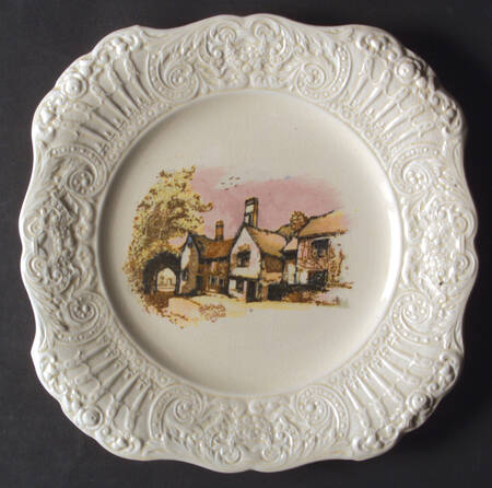 Coaching Days (Renaissance Shape) Square Luncheon Plate