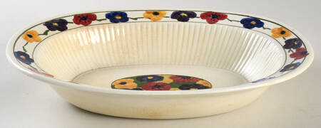 Everglades 9" Oval Vegetable Bowl