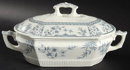 Lichfield Octagonal Covered Vegetable