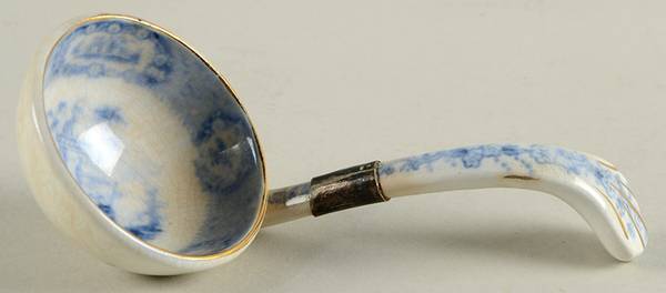 Oriental (Blue, Gold Trim) Gravy Ladle Solid Piece