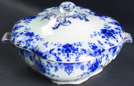 Osborne (Flow Blue) Round Covered Vegetable