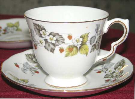 Royal Vale Cup & Saucer Sets Footed Cup & Saucer Set