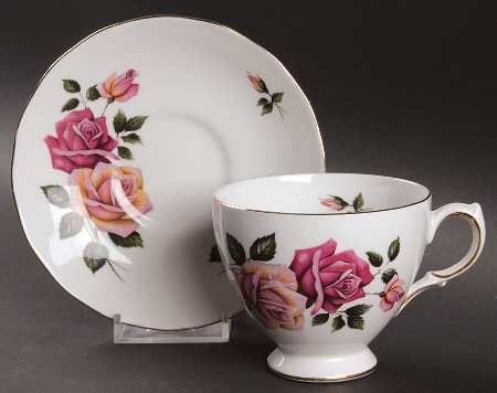 Royal Vale Cup & Saucer Sets Footed Cup & Saucer Set
