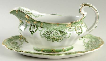 Roxbury Green Gravy Boat & Underplate