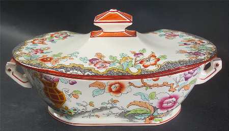 Simlay (Smooth, Red Trim) Oval Covered Vegetable