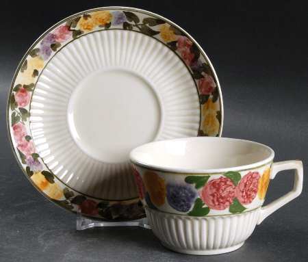 Tuberose Flat Cup & Saucer Set