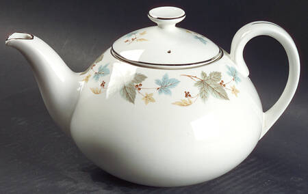 Vinewood (Grey Leaves) Teapot & Lid