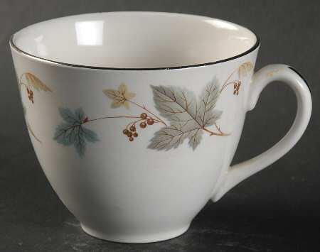 Vinewood (Grey Leaves) Flat Cup