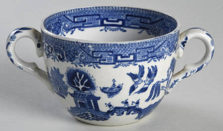 Willow Blue (Birds, Diamond Stamp) Flat Bouillon Cup