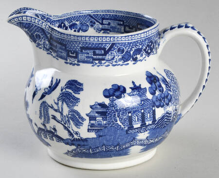 Willow Blue (Birds, Diamond Stamp) 24 Oz Pitcher