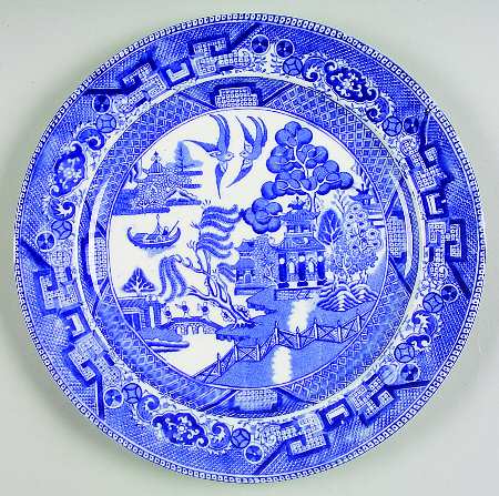 Willow Blue (Birds, Diamond Stamp) Luncheon Plate