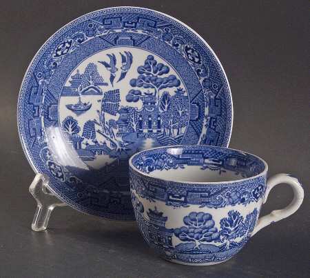 Willow Blue (Birds, Diamond Stamp) Flat Cup & Saucer Set