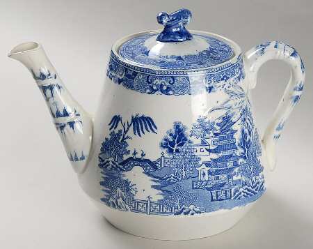 Willow Blue (Birds, Diamond Stamp) Teapot & Lid