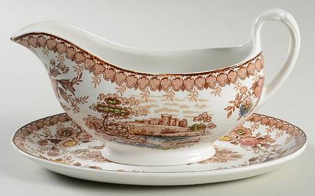 Woodland Brown (White Background) Gravy Boat & Underplate