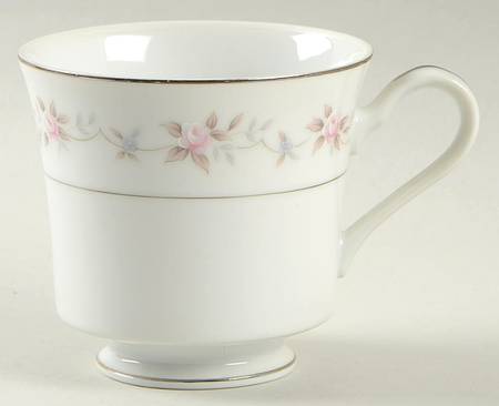 Maytime Footed Cup