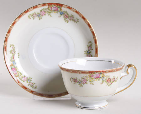 Ogden Footed Cup & Saucer Set