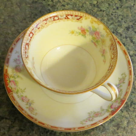 Ogden Footed Cup & Saucer Set