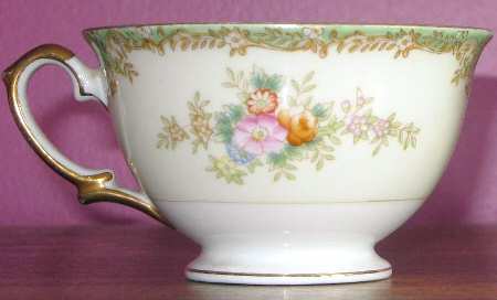 RLC1 Footed Cup & Saucer Set