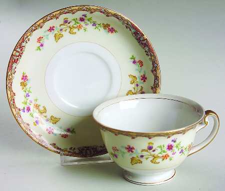 RLC5 Footed Cup & Saucer Set