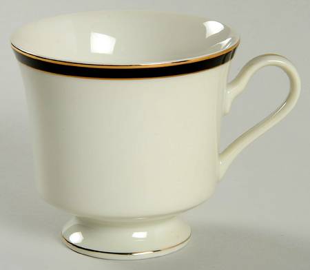 Dynasty Black Footed Cup