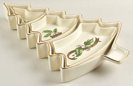 Holly Holiday 3 Section Tree Shaped Server W/Base