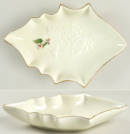 Holly Holiday 9" Leaf Dish
