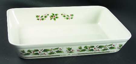 Holly Holiday 12" Rectangular Baker Oven to Table