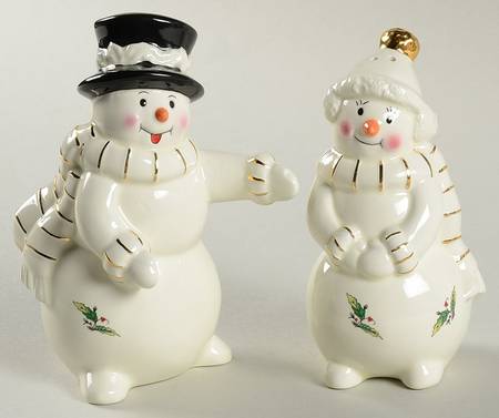 Holly Holiday Figural Salt & Pepper Set