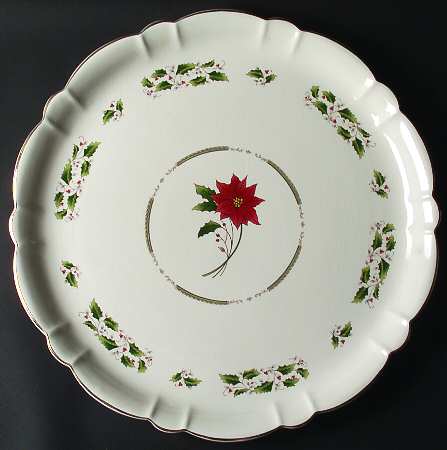 Holly Holiday 17" Round Tray