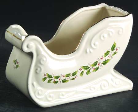 Holly Holiday Large Sleigh