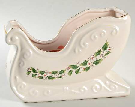 Holly Holiday Sleigh Candleholder