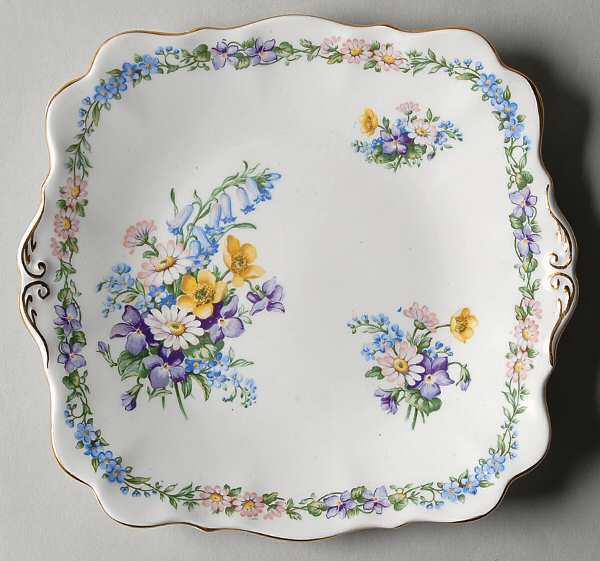 Garland (Smooth Gold Trim) Cookie Plate