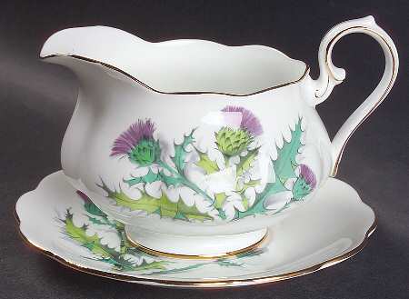 Queen O'Th' Highlands Gravy Boat & Underplate